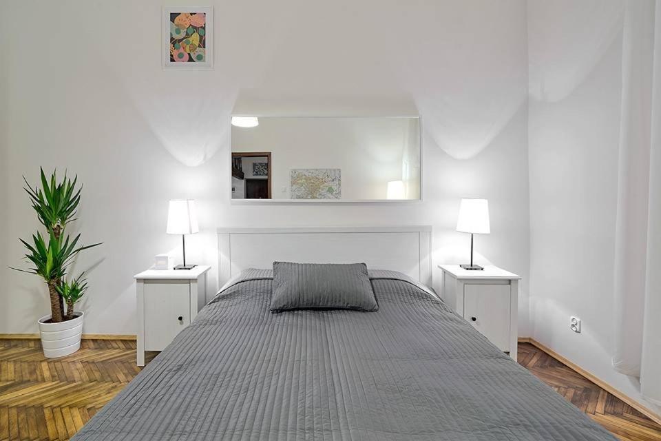 Apartment Next To The Main Square Krasków Εξωτερικό φωτογραφία